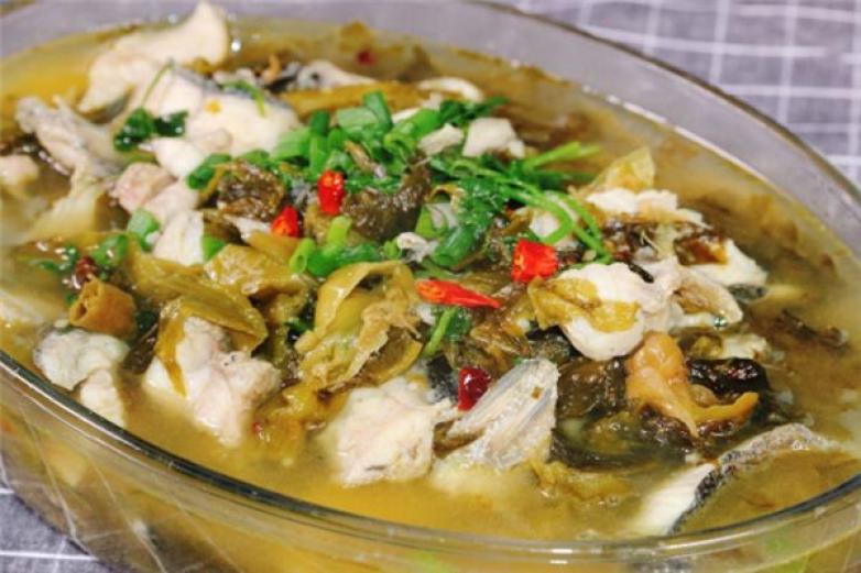 鲜辣鱼生酸菜鱼米饭